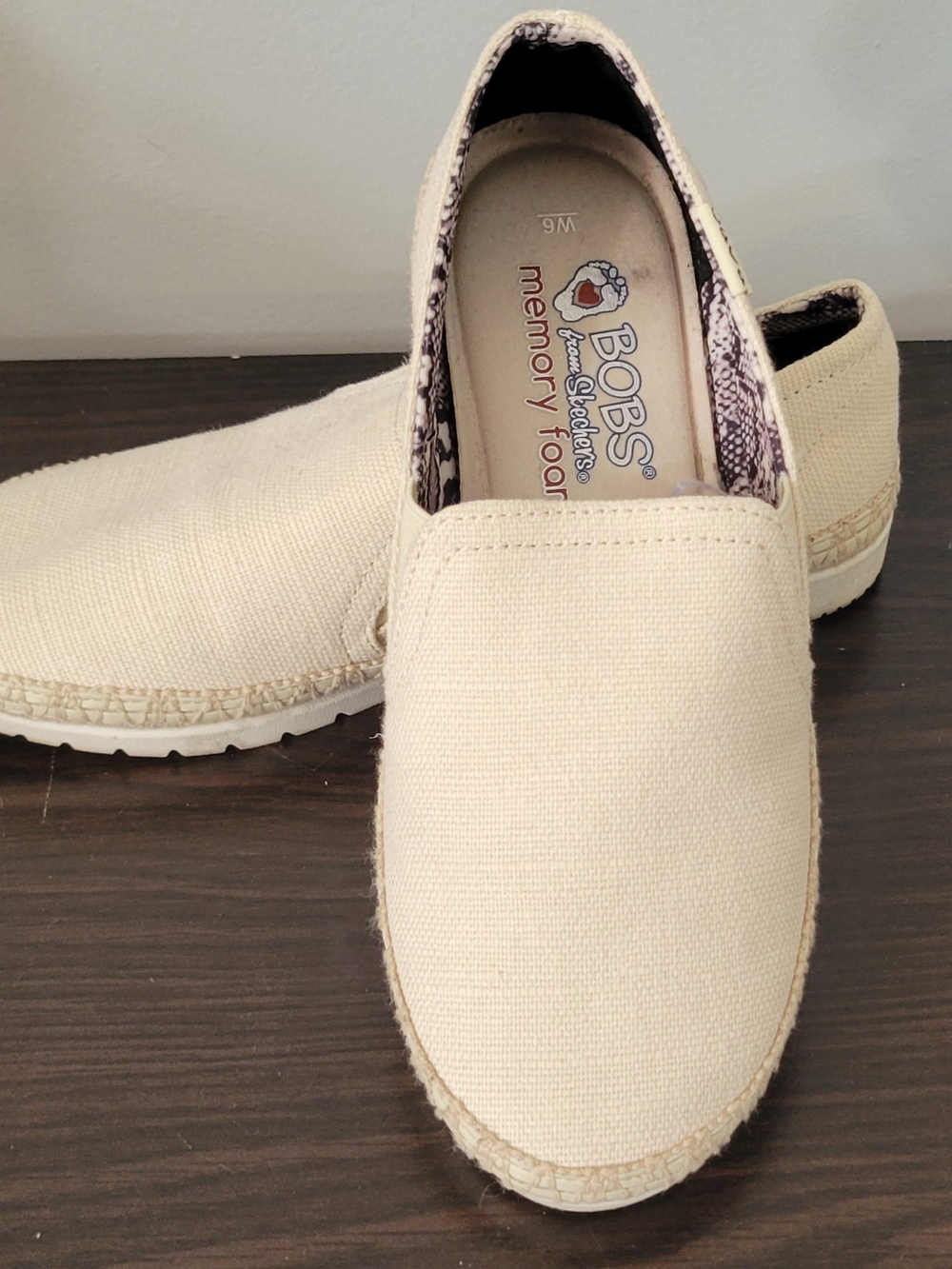 Bobs Women's Cream Slip-On Casual Shoe Size 6M